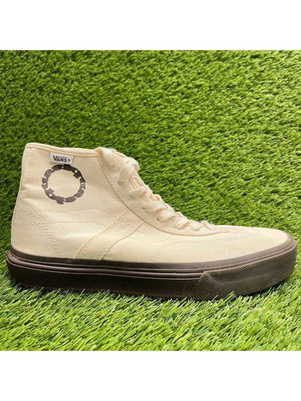 Vans x Quasi Skateboards Gilbert Hi Mens Size 7.5 Beige Athletic Shoes Sneakers